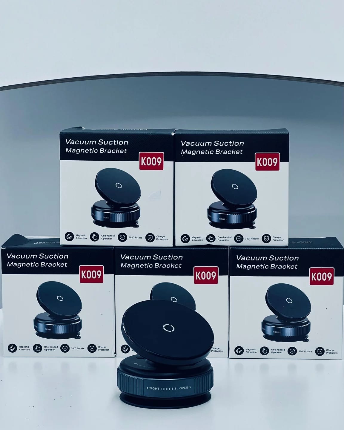 360° Magnetic Vacuum Phone Holder